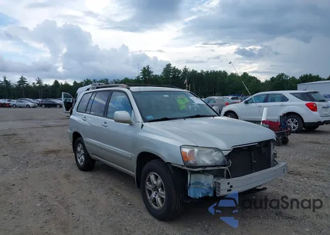 2005 Toyota Highlander z USA, uszkodzony, nr VIN JTEHD21AX50036209